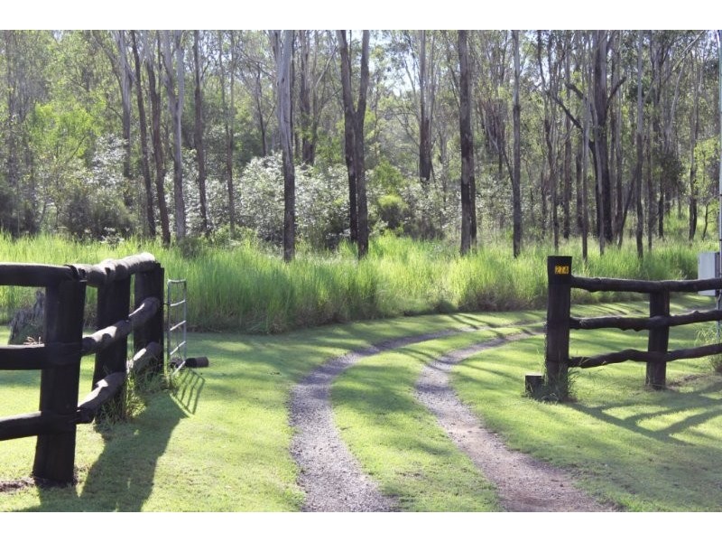 274 Poplar Street, Walloon QLD 4306