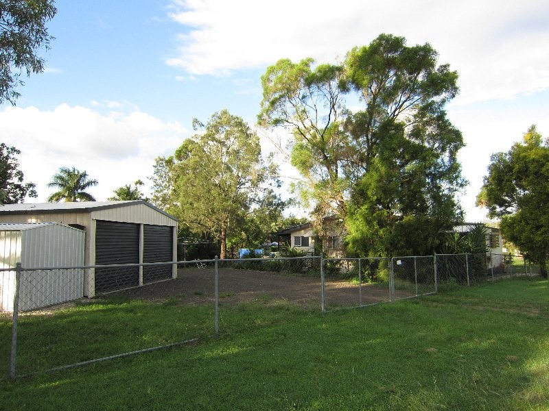 19 Meier Street, Peak Crossing QLD 4306