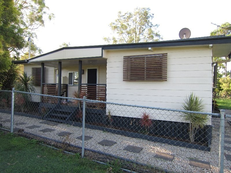 19 Meier Street, Peak Crossing QLD 4306