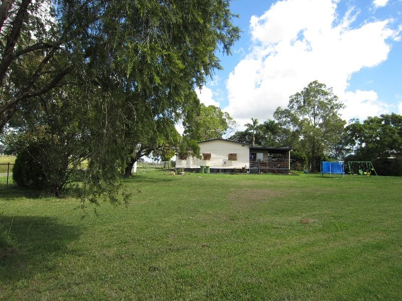 19 Meier Street, Peak Crossing QLD 4306