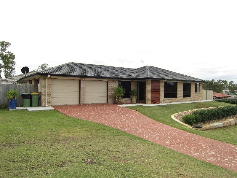1 Angela Place, Yamanto QLD 4305