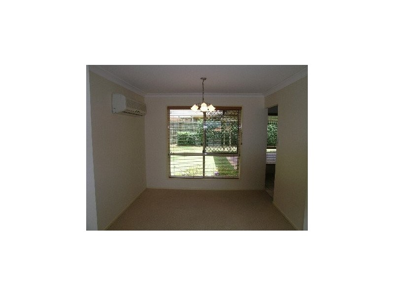 155 Edwards Street, Flinders View QLD 4305