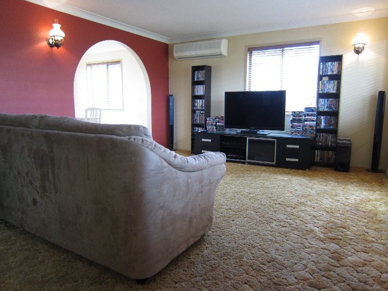 119 Goddards Road, Yamanto QLD 4305