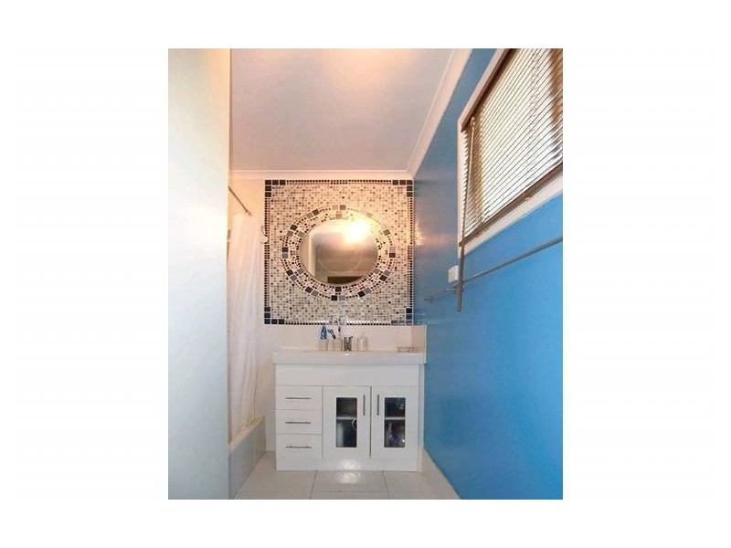 3 Wills Street, Churchill QLD 4305