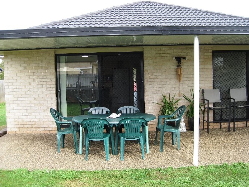 17 Ronayne Circuit, One Mile QLD 4305