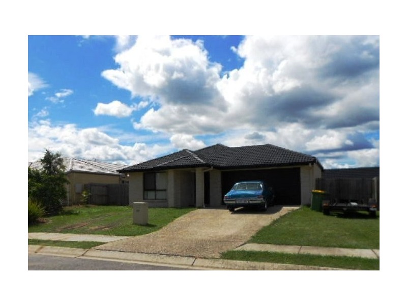 17 Ronayne Circuit, One Mile QLD 4305