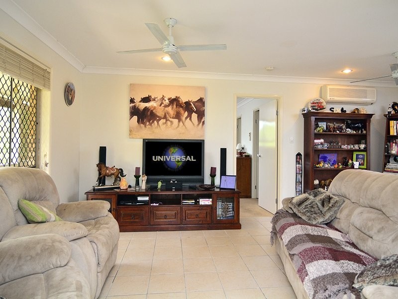 64 Harpeng Drive, Minden QLD 4311