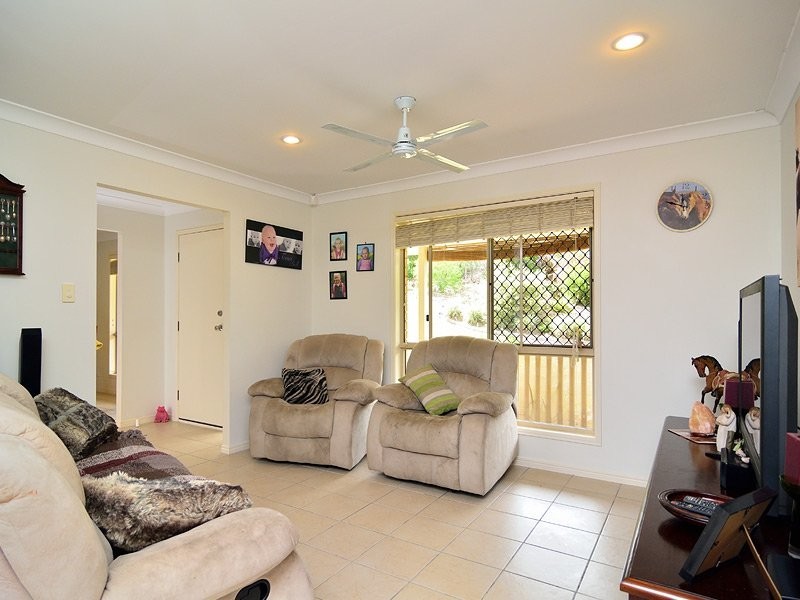 64 Harpeng Drive, Minden QLD 4311