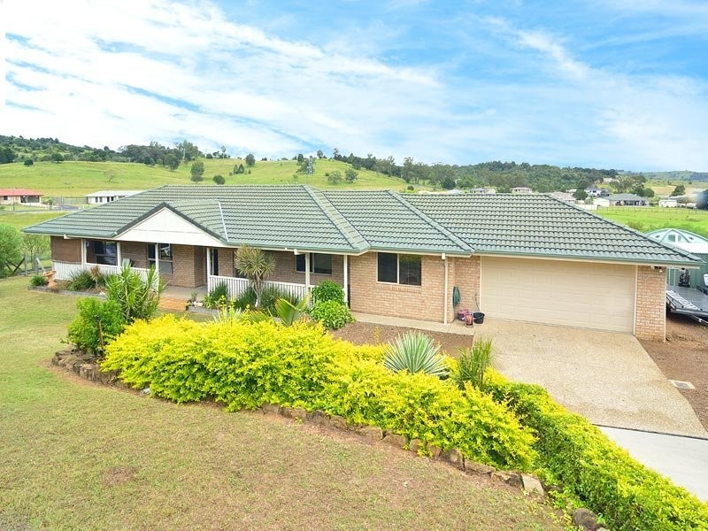 64 Harpeng Drive, Minden QLD 4311