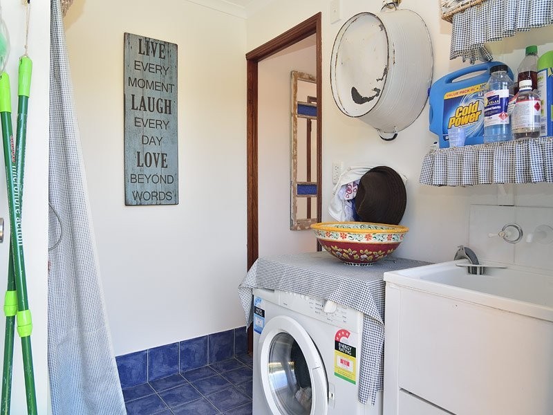 8 Brolga Court, Bundamba QLD 4304