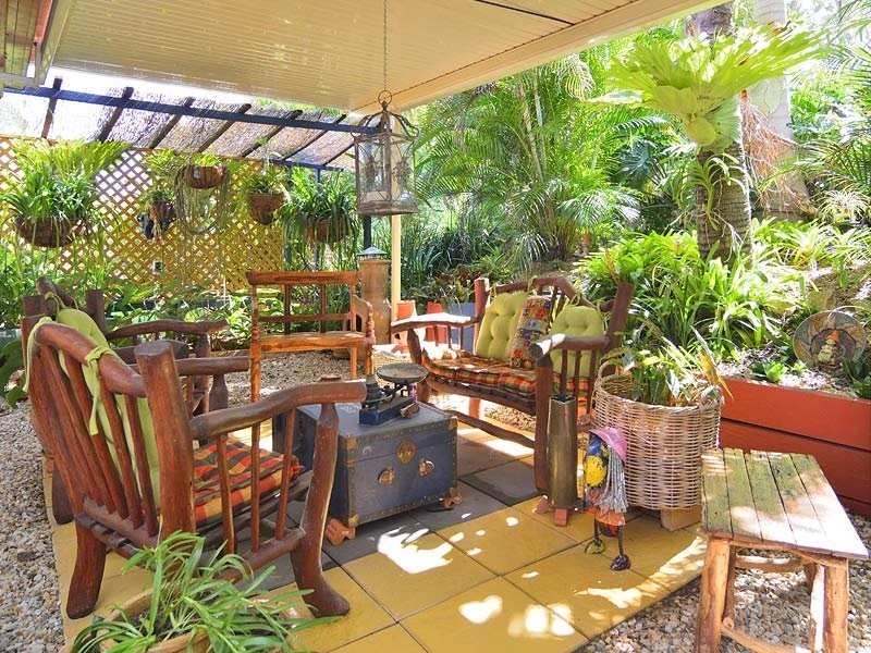 8 Brolga Court, Bundamba QLD 4304