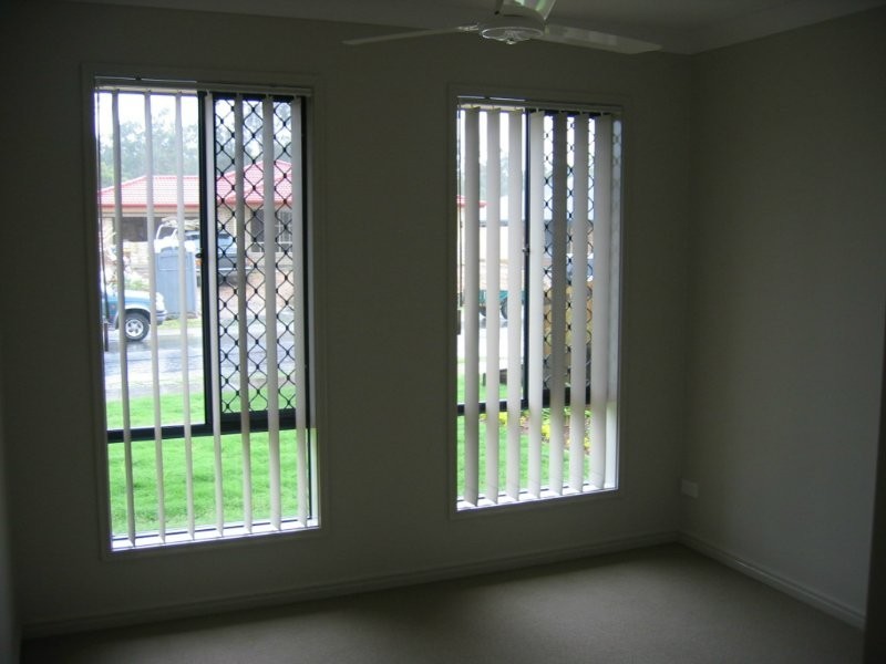 Flinders View QLD 4305