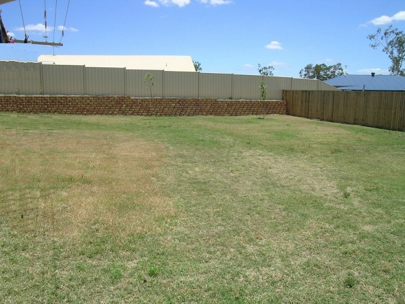 Flinders View QLD 4305