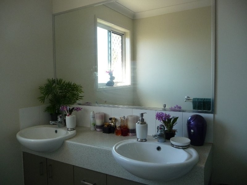 2 Serenity Street, Brassall QLD 4305