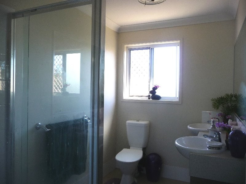 2 Serenity Street, Brassall QLD 4305