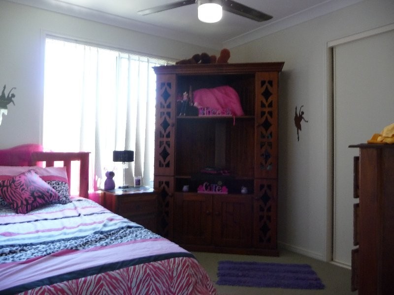 2 Serenity Street, Brassall QLD 4305