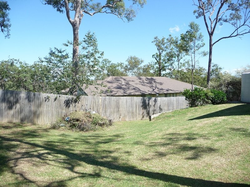 2 Serenity Street, Brassall QLD 4305