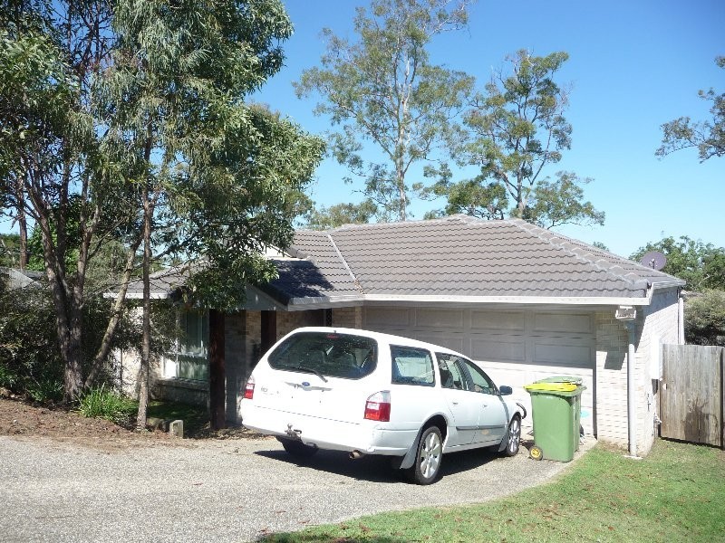 2 Serenity Street, Brassall QLD 4305