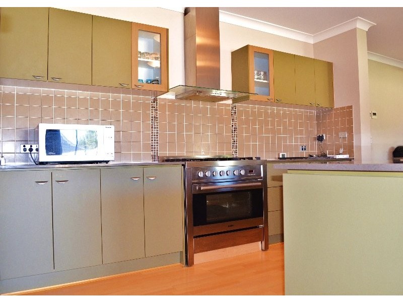 29 Lakeview Drive, Deebing Heights QLD 4306