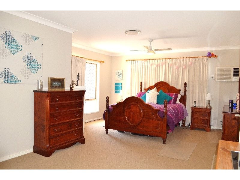 29 Lakeview Drive, Deebing Heights QLD 4306