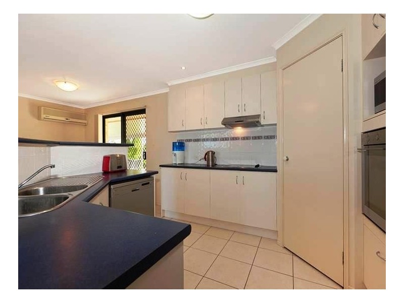 16 Krystyna Court, Karalee QLD 4306