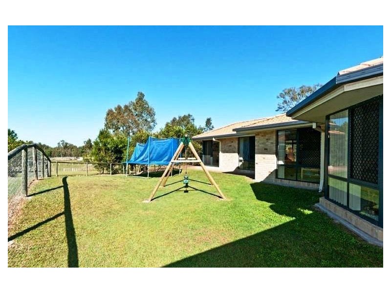 16 Krystyna Court, Karalee QLD 4306
