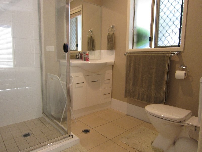 144 Whitehill Road, Raceview QLD 4305