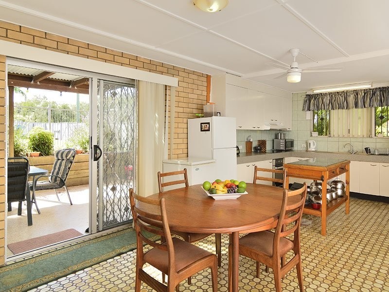 188 Blackstone Road, Silkstone QLD 4304