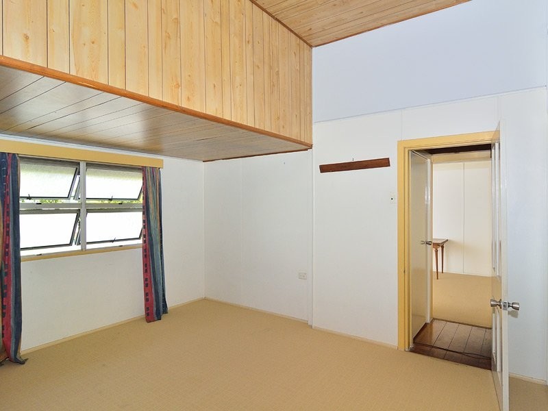 188 Blackstone Road, Silkstone QLD 4304