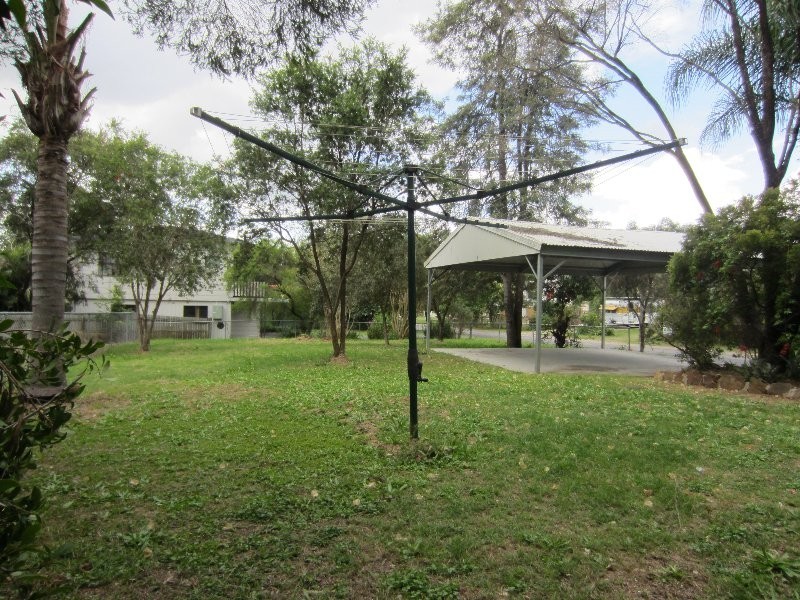 3 Perry Street, Churchill QLD 4305