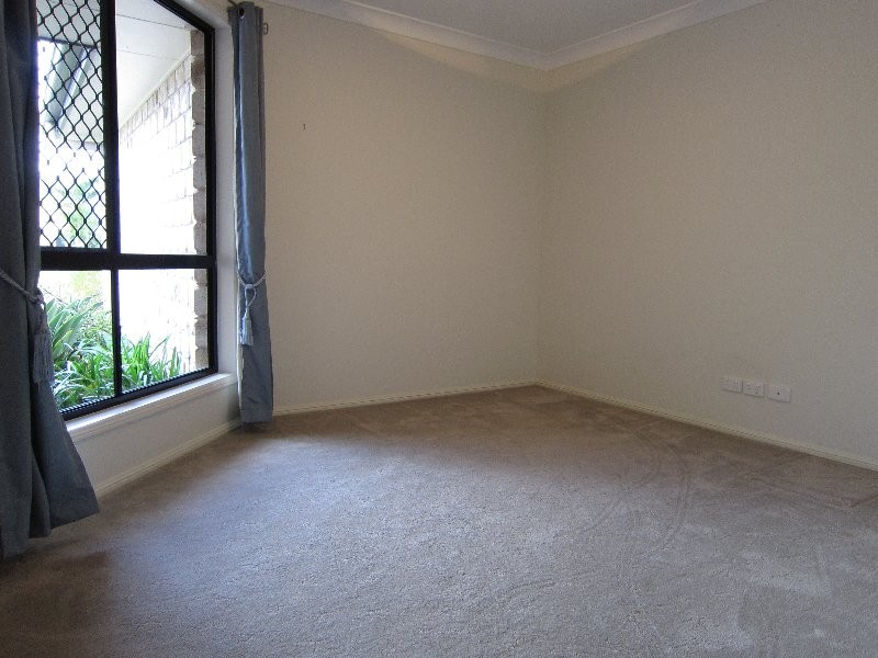 5 Sheridan Court, Willowbank QLD 4306