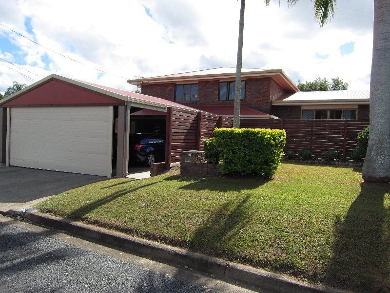 12 Jackson Street, Eastern Heights QLD 4305
