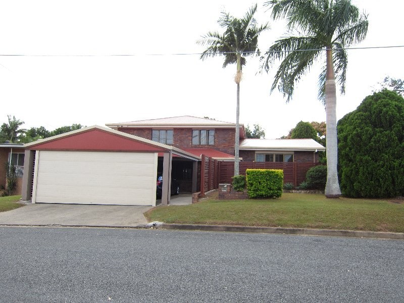 12 Jackson Street, Eastern Heights QLD 4305