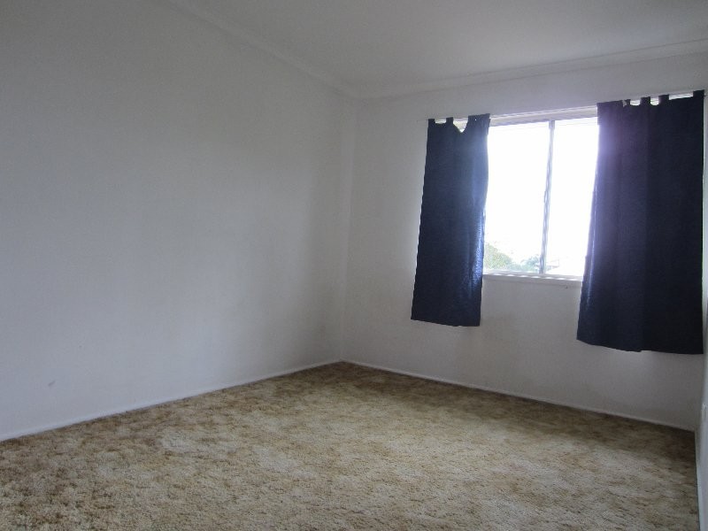 10 Warner Street, Raceview QLD 4305