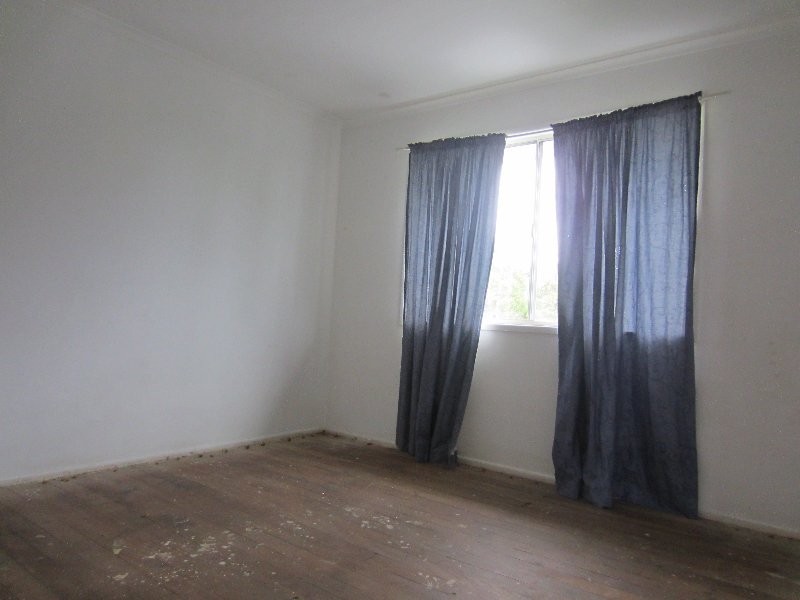 10 Warner Street, Raceview QLD 4305