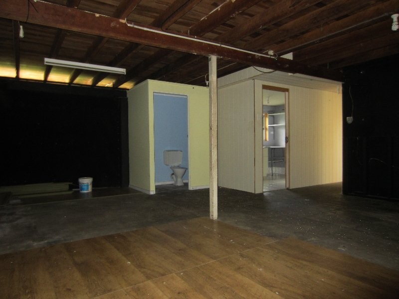 10 Warner Street, Raceview QLD 4305