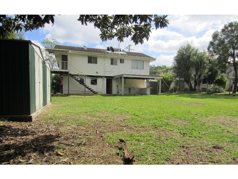 10 Warner Street, Raceview QLD 4305