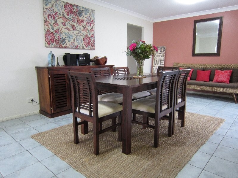 9 Elmhurst Crescent, Flinders View QLD 4305