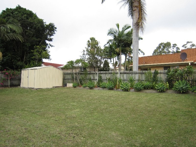 9 Elmhurst Crescent, Flinders View QLD 4305