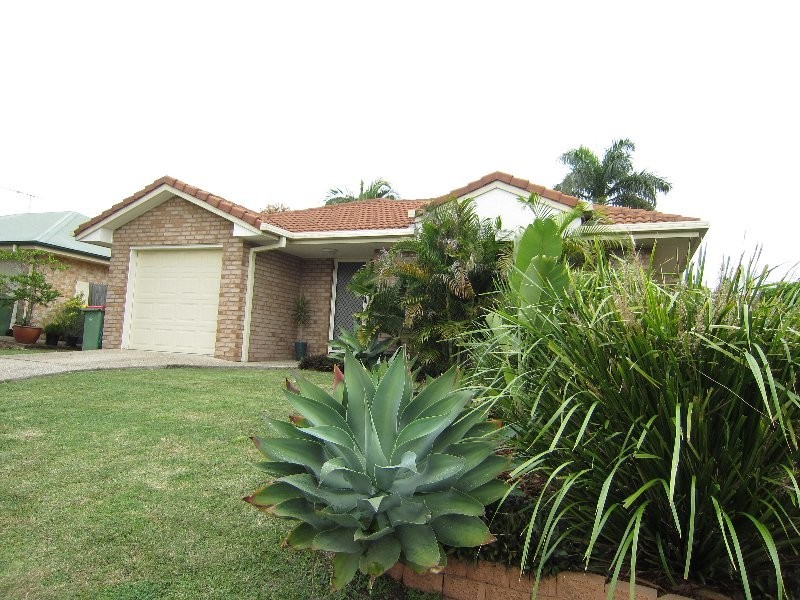 9 Elmhurst Crescent, Flinders View QLD 4305