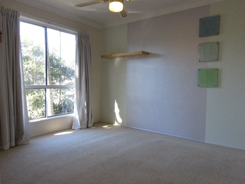 37 Warner Street, Raceview QLD 4305