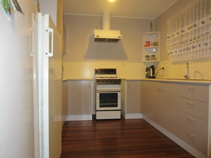 52 Flinders Drive, Leichhardt QLD 4305