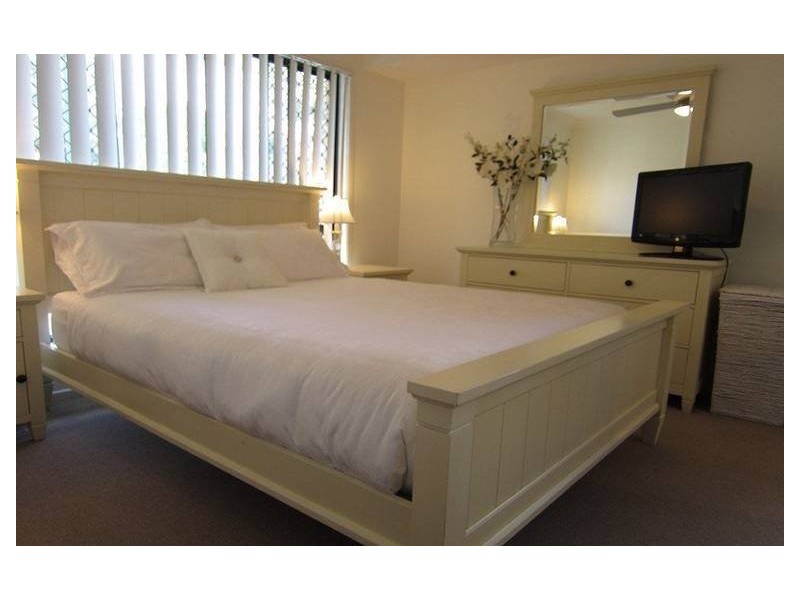 2/5 Lagoona Court, Churchill QLD 4305