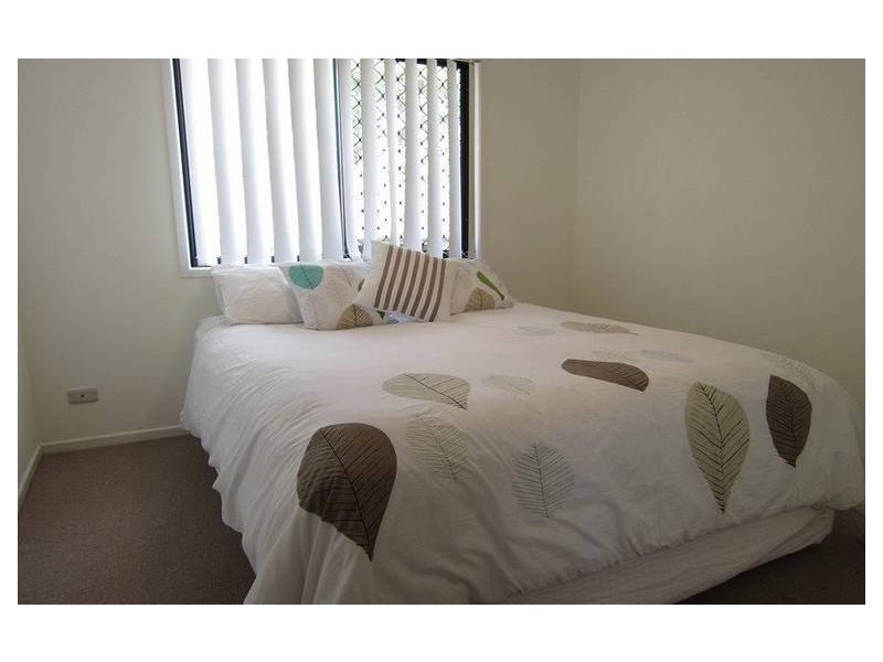 2/5 Lagoona Court, Churchill QLD 4305