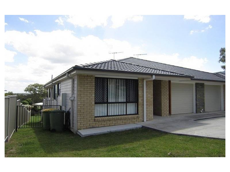 2/5 Lagoona Court, Churchill QLD 4305