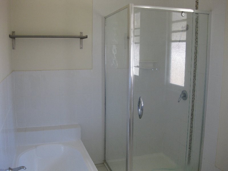 8 Wyman Street, Brassall QLD 4305