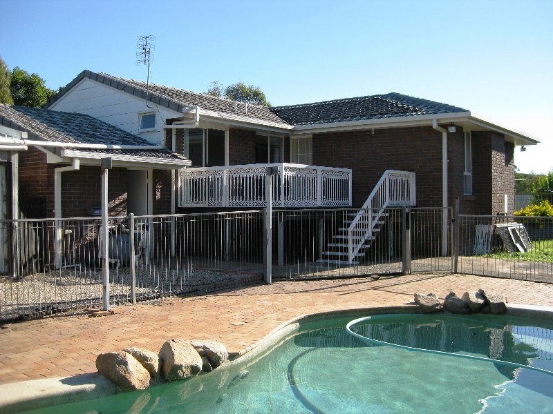 50 Queensborough Parade, Karalee QLD 4306