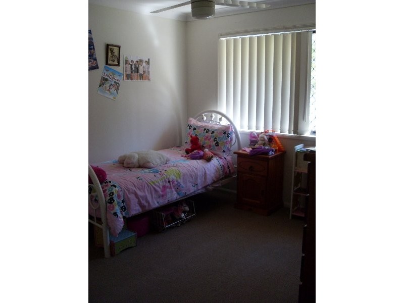 8 Calimon Court, Ipswich QLD 4305