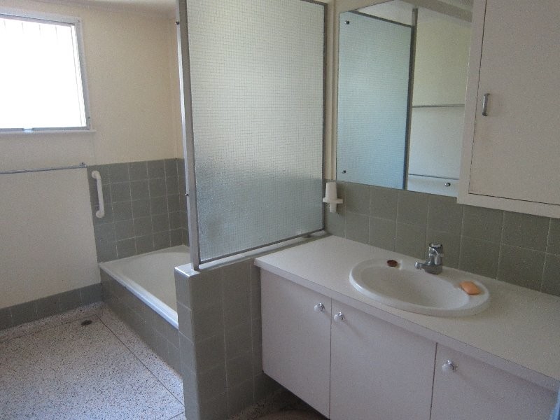 7 Walker Street, Ipswich QLD 4305