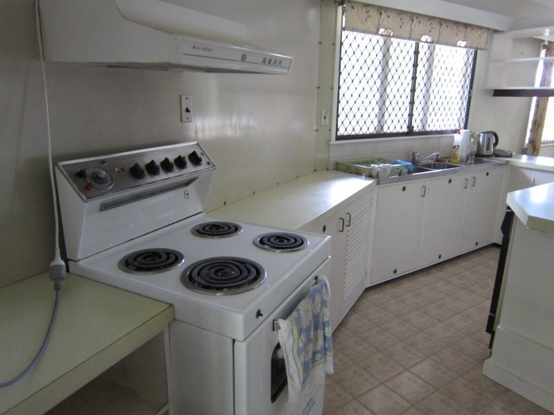 7 Walker Street, Ipswich QLD 4305